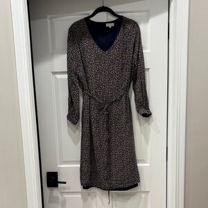 Roolee - mom dress - L- Navy Floral Long Sleeve Dress